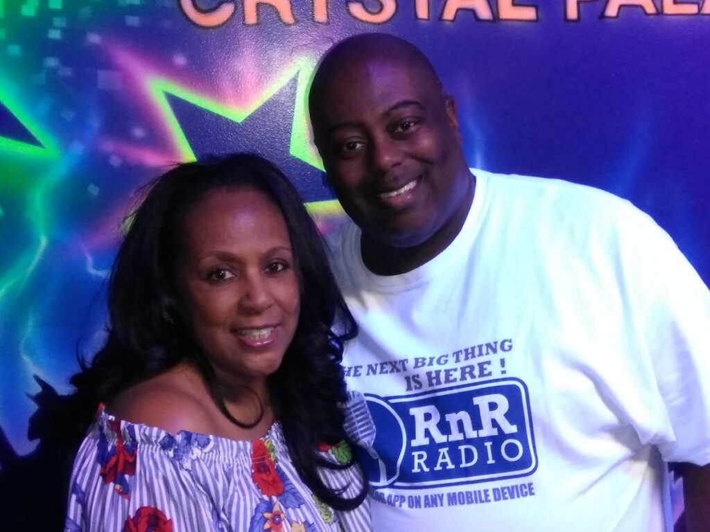 RnR Radio image